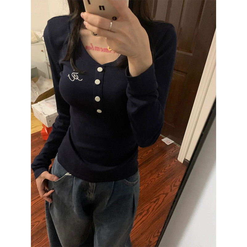 美式復古辣妹緊身V領長袖t恤女春秋設計感小眾別致獨特打底衫上衣