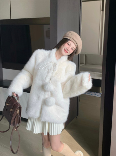 Real shot ~ 2023 new sweet thickened fur coat + knitted pleated skirt
