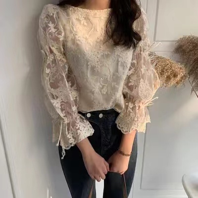 韓國is春裝法式復古刺繡蕾絲鈎花上衣洋氣背後系帶喇叭袖襯衫女