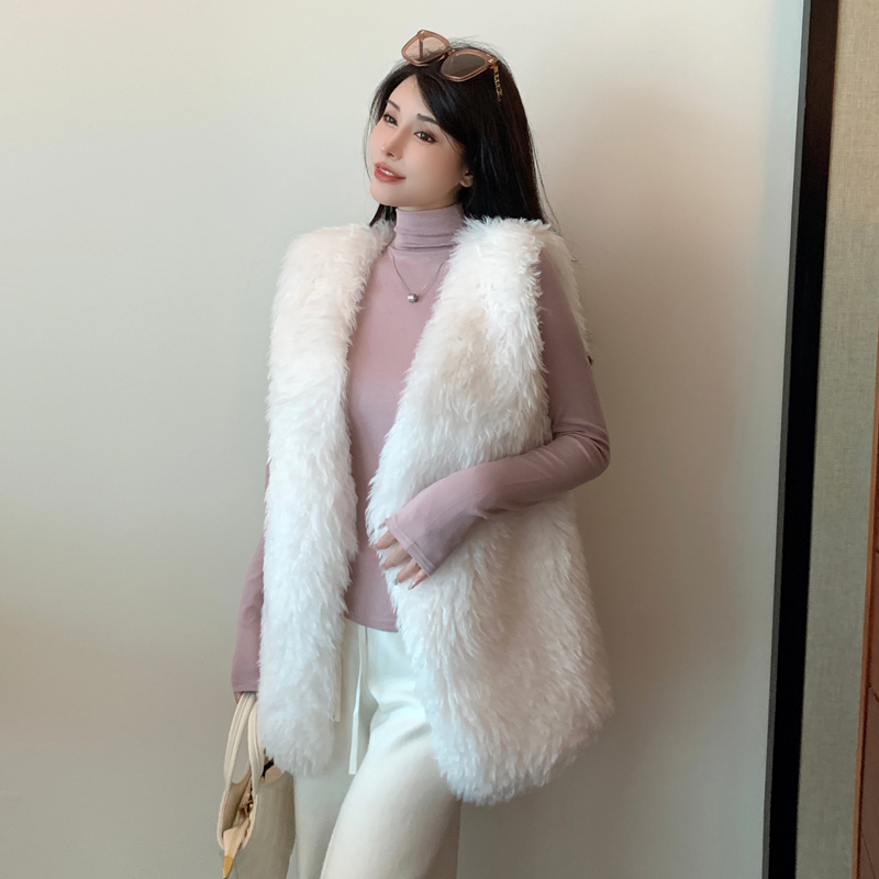 Actual shot of new autumn and winter Korean style lamb hair vest jacket for women loose fur plush vest