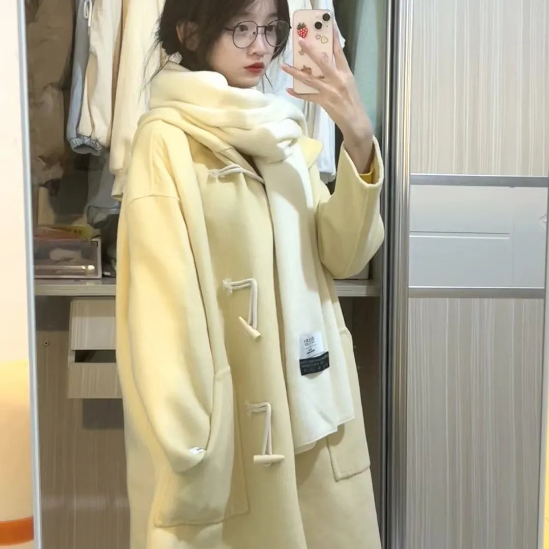高級感黃色呢子大衣女中長款秋冬裝連帽小個子牛角扣毛呢外套