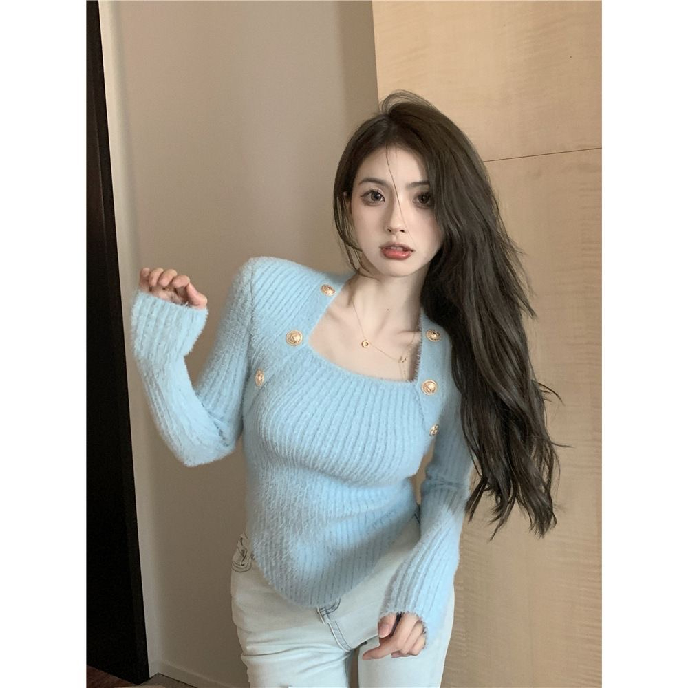 天貓品質純欲方領毛衣女秋冬軟糯短款設計感內搭低領打底衫