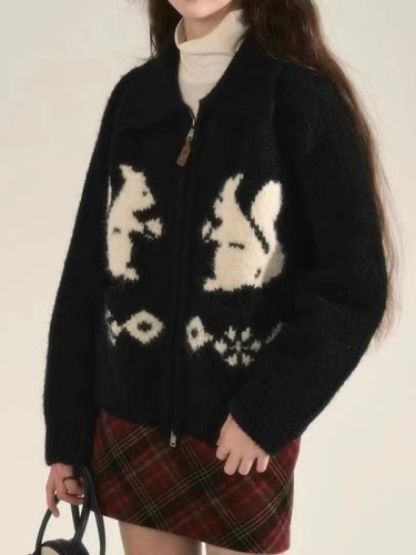 新款秋冬季设计感小众兔年开衫毛衣外套女小个子上衣加厚