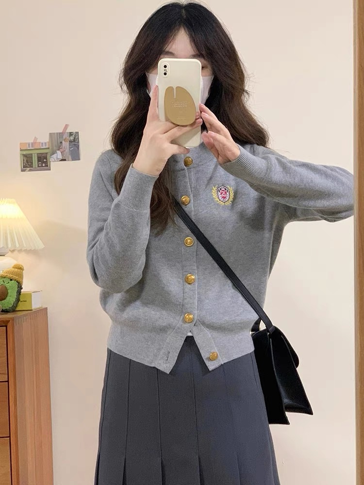小個子學院風針織開衫女秋季穿搭高級感灰色毛衣外套2023新款上衣