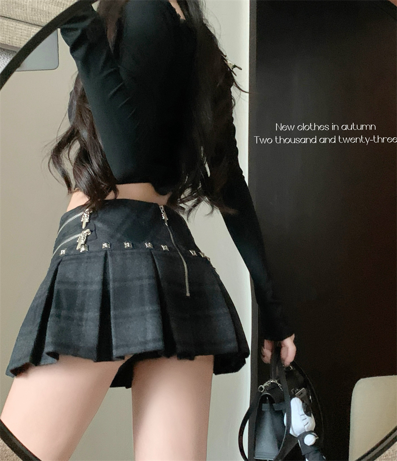 實拍~超重工毛呢百褶短裙女2023秋冬顯瘦低腰半身裙辣妹靴裙