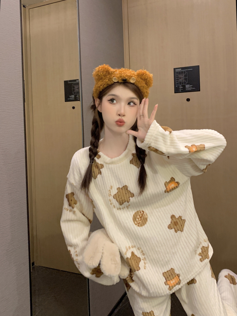實拍~秋冬新款甜美小熊印花珊瑚絨睡衣可愛保暖家居服兩件套