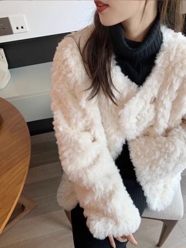 New style lamb velvet lining, small, medium-length, non-bulky fur sheared rabbit fur coat