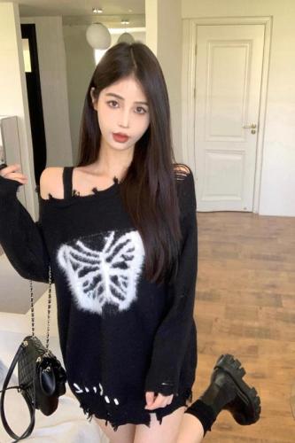Actual shot of new autumn and winter pure lust style sweet butterfly jacquard one-line neck long-sleeved sweater top for women