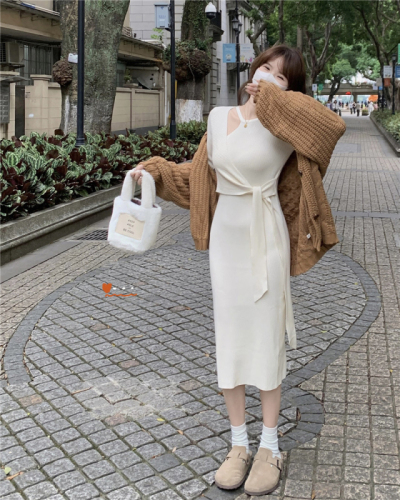 Actual shot of new autumn and winter styles ~ 2023 Korean version of solid color strappy knitted long-sleeved dress for women slimming skirt