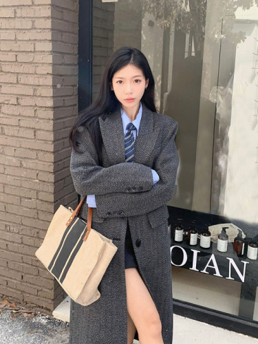 Real shot of autumn and winter Korean chic simple and high-end temperament dark gray woolen suit woolen jacket + shirt and tie