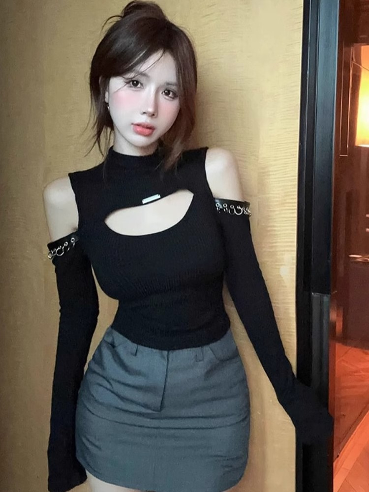 美式復古辣妹半高領性感鏤空短款打底衫女上衣設計感長袖t恤早秋