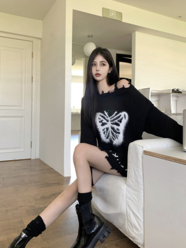 Actual shot of new autumn and winter pure lust style sweet butterfly jacquard one-line neck long-sleeved sweater top for women