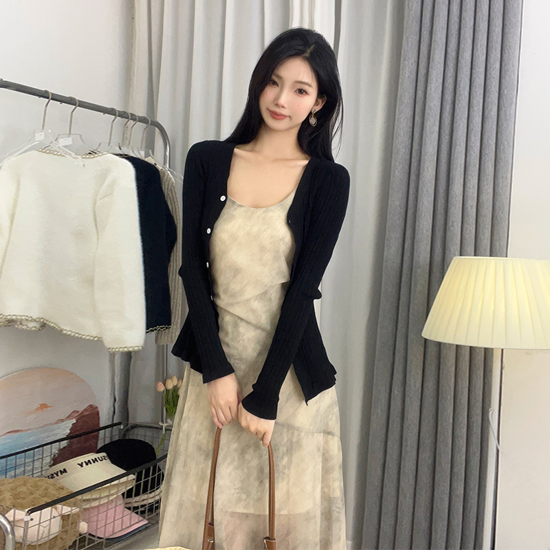 實拍法式開衫配吊帶連衣裙子女夏季2023新款秋裝高級感度假長裙