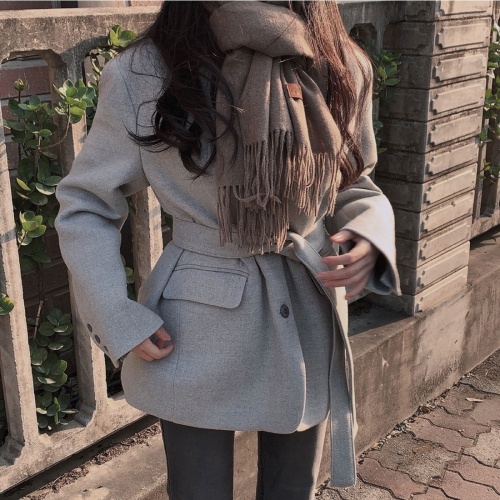 Korean chic French style retro high-end quilted warm strap waist woolen suit jacket
