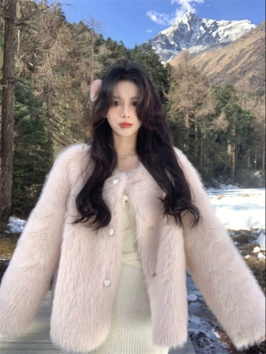 Official picture of new pink lamb wool coat for women in autumn and winter imitation fox fur short long-sleeved eco-friendly fur top