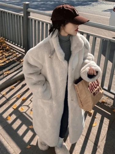 Official photo of women's winter long fur coat, loose slimming fur thickened eco-friendly mink velvet fur buckle mink coat