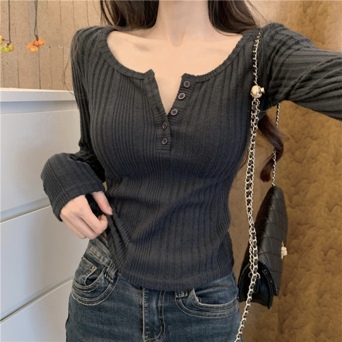 Actual shot ~ 2023 new autumn and winter bottoming shirt with T-shirt long-sleeved knitted short top with personal temperament