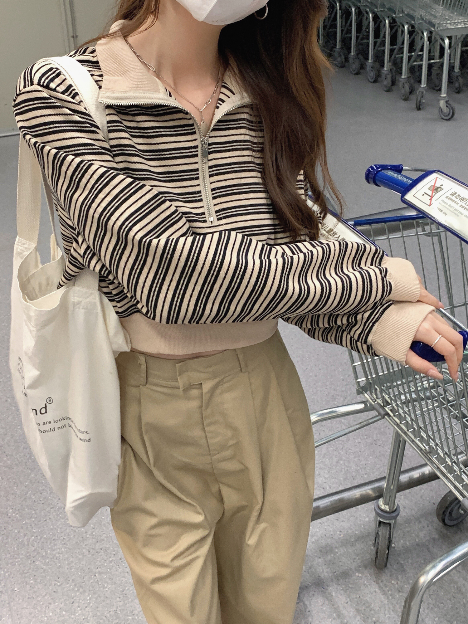 條紋短款套頭衛衣女2023秋季新款寬鬆休閒洋氣長袖上衣