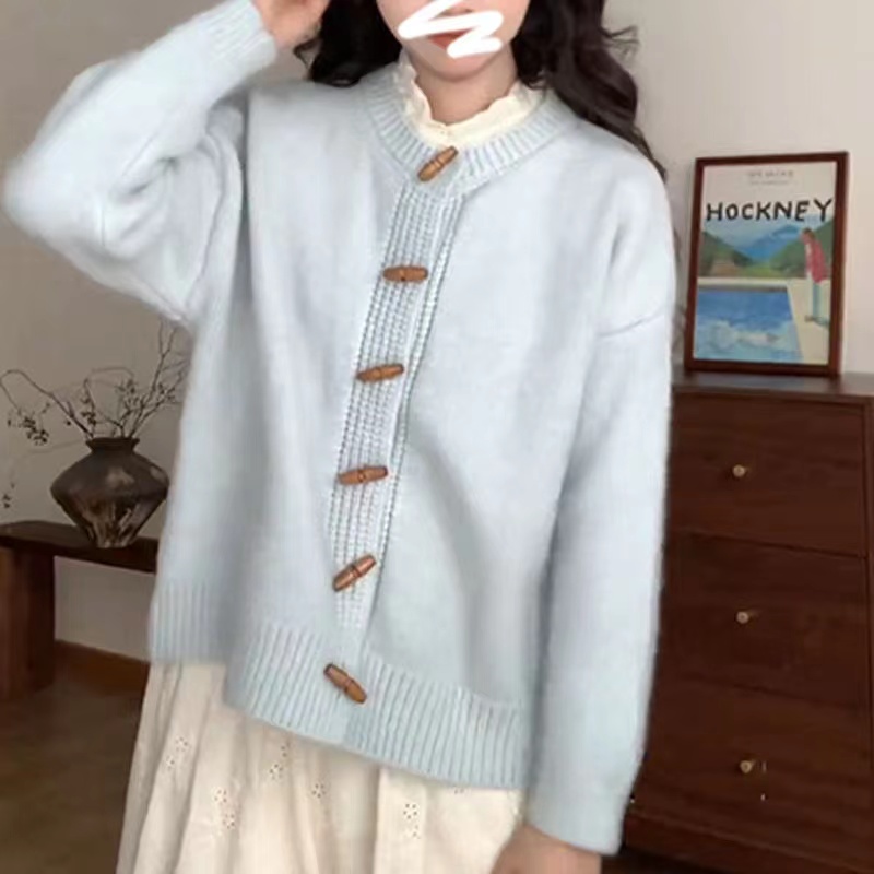 軟糯牛角扣毛衣外套女冬季2023新款日系復古慵懶風針織開衫上衣潮