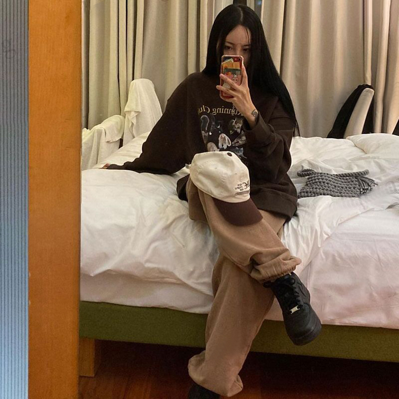 Trend base fashion圓領印花衛衣女秋季新款寬鬆休閒小眾設計上衣