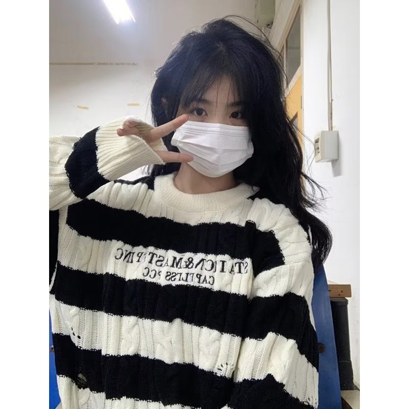 毛衣女秋冬2023年新款軟糯黑白條紋慵懶風復古日系小眾設計感