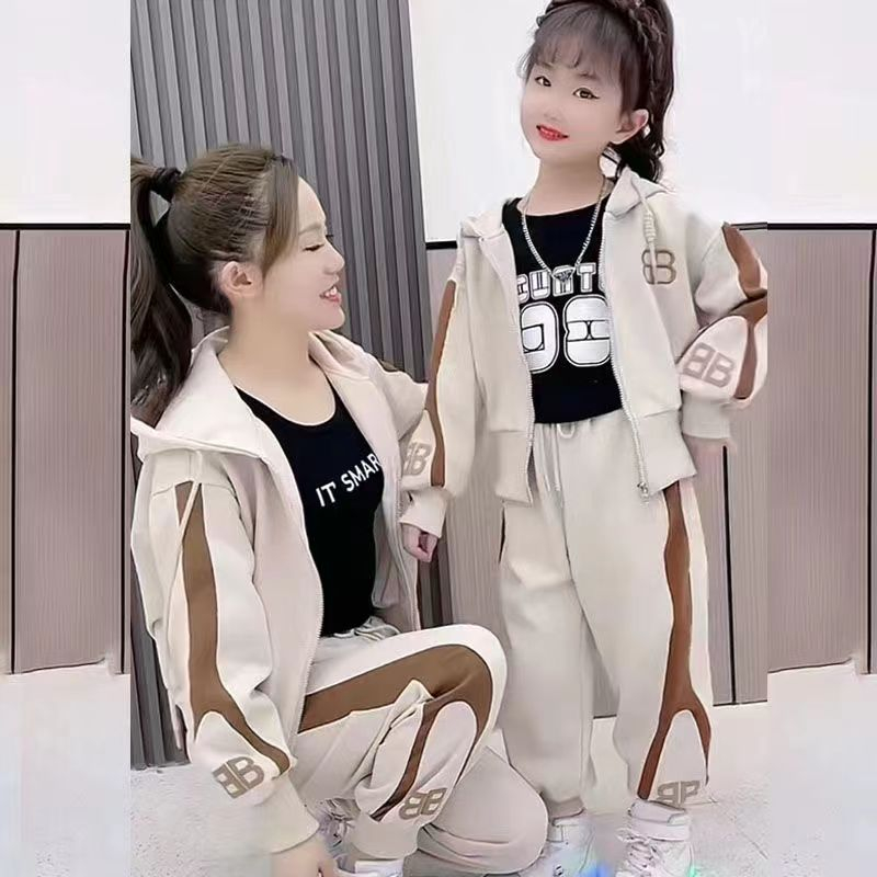 原版做法女童秋裝運動套裝大童網紅洋氣時髦春秋休閒兩件套