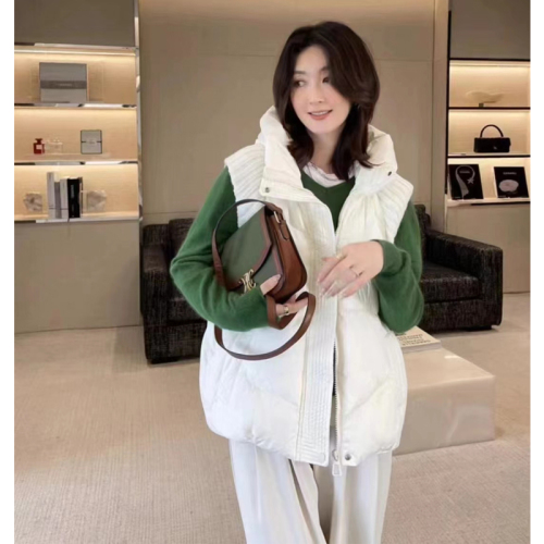 韩版2023年新款秋冬季时尚白色羽绒马甲女外穿坎肩背心马夹外套