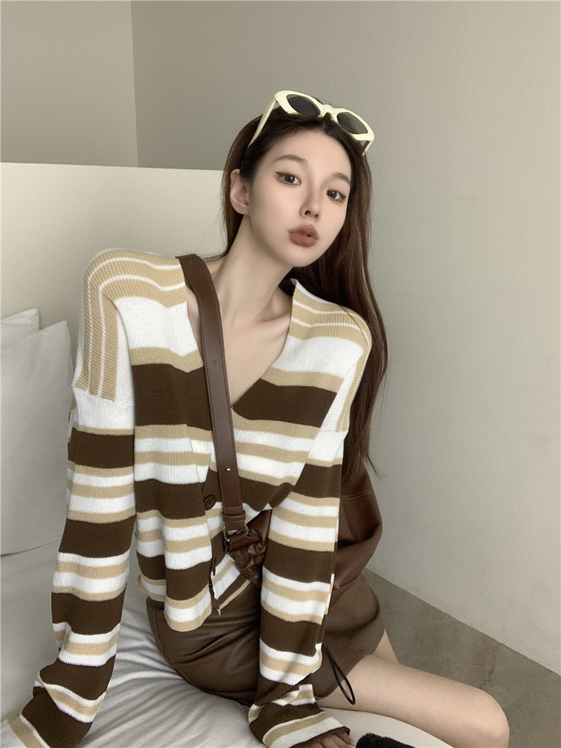 實拍 撞色條紋馬海毛短款針織上衣女開衫氣質漸變色百搭