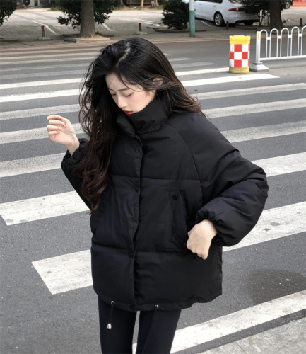 Actual shot of the new winter down-padded jacket for women, short cotton-padded jacket for small people, Korean style loose bread coat, student cotton-padded jacket