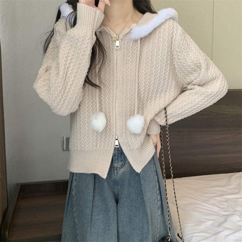 實拍 新款可愛毛球純欲風寬鬆連帽毛衣女