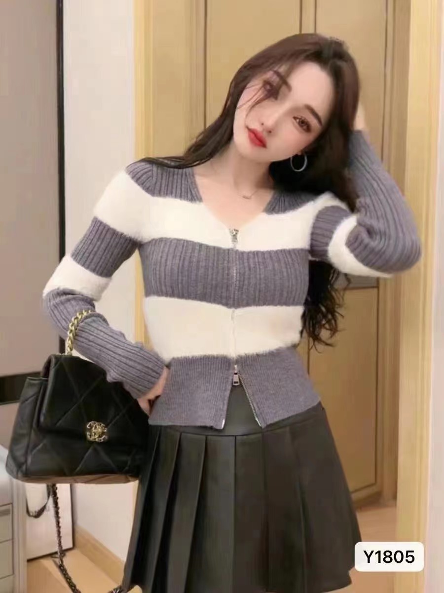 秋季新款韓版時尚V領仿貂拼接撞色條紋開衫上衣女