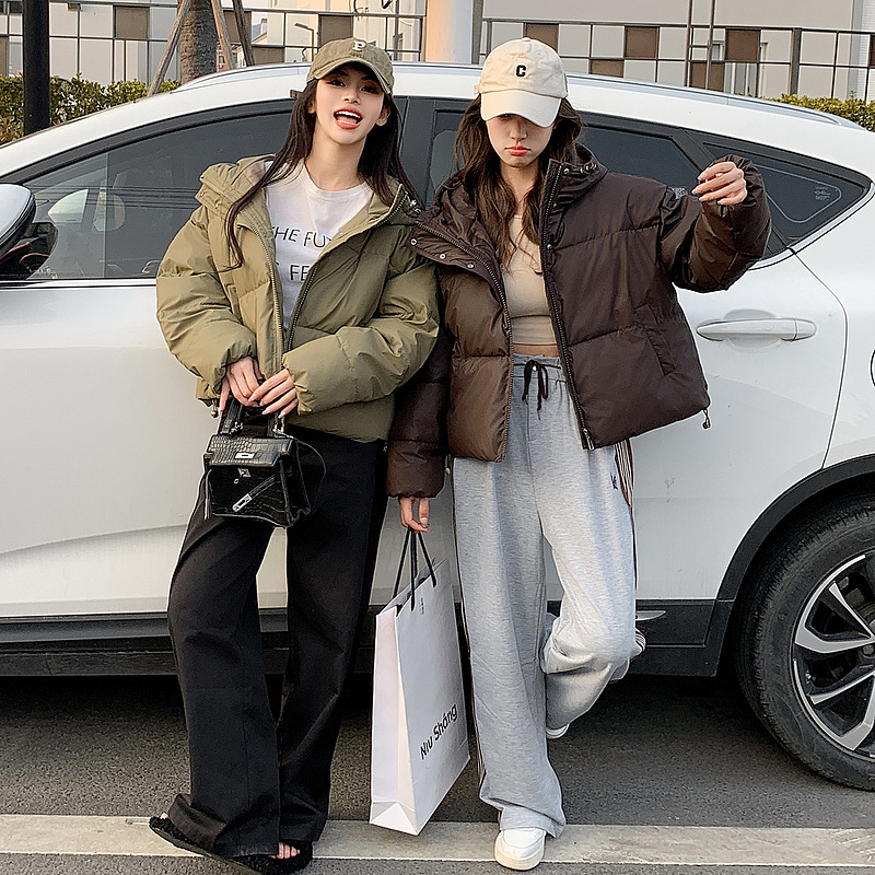 實拍PU皮短款羽絨服女2023冬季寬鬆顯瘦加厚小個子麵包服棉外套