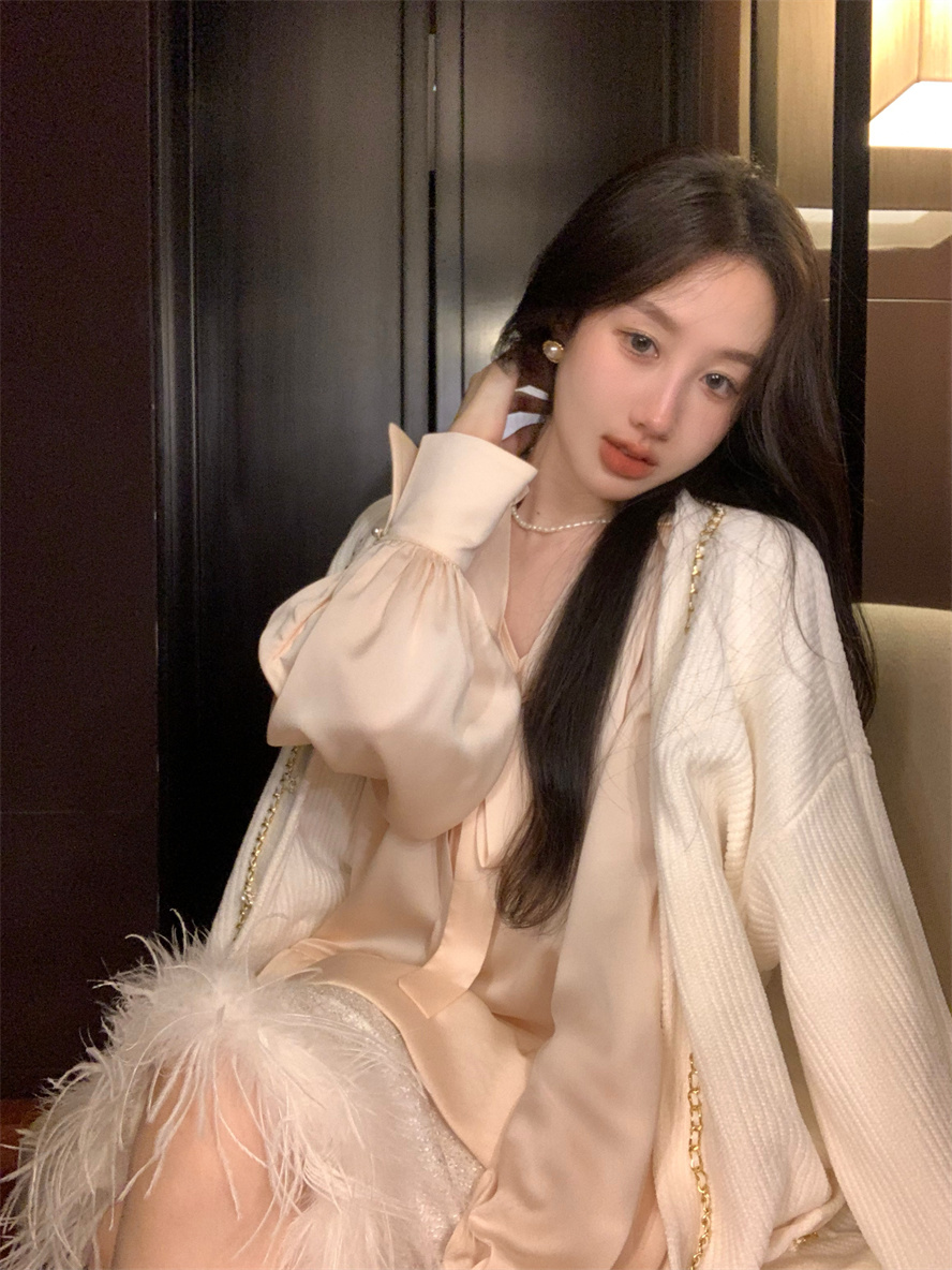 實拍奢感毛衣開衫v領上衣名媛風