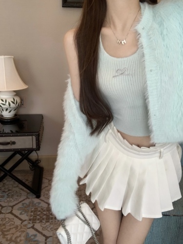 Actual shot of pure lust hottie halterneck top autumn and winter furry long-sleeved sweater jacket camisole two-piece set