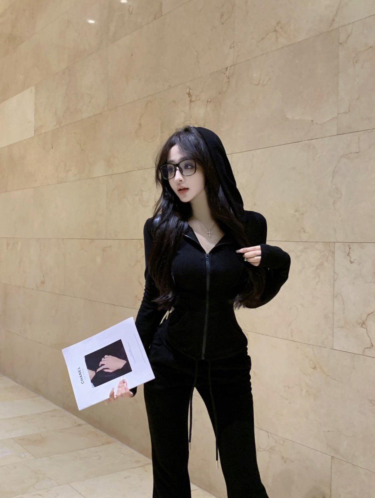 實拍~休閒運動套裝女秋季連帽衛衣外套微喇拖地褲時尚兩件套