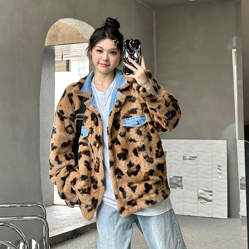 Real shot!  Reversible leopard print denim jacket short winter loose thickened jacket top rabbit fur coat