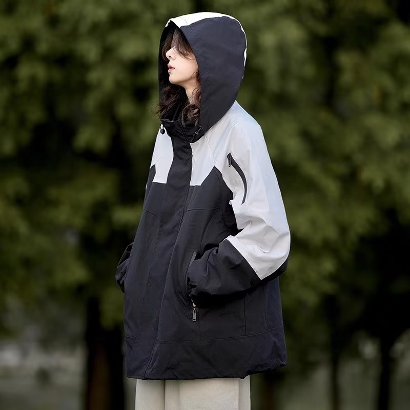 Jacket jacket for women in autumn and winter, casual windproof and waterproof outdoor breathable hooded jacket, mountaineering jacket, windbreaker