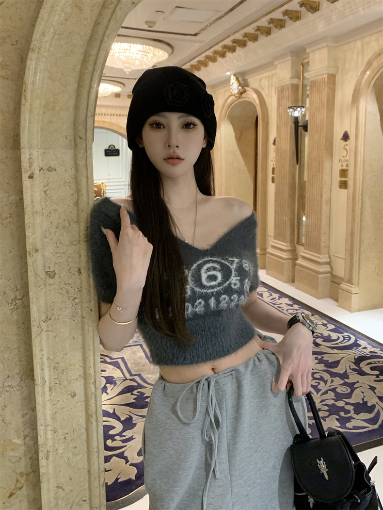 F PROJECT微醺奶芙三色仿貂絨短袖上衣女早秋新品時尚百搭T恤