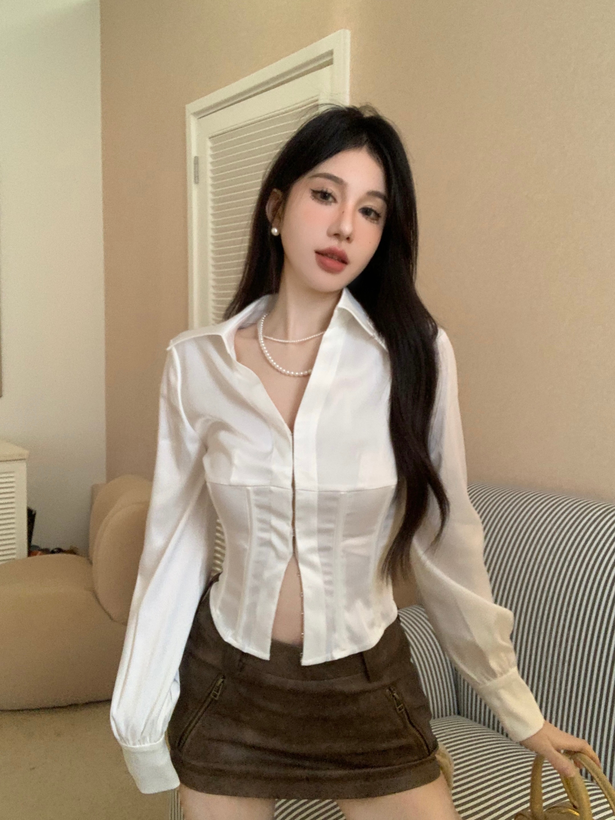 實拍 小蠻腰肌理設計感緞面質感收腰襯衫短款上衣