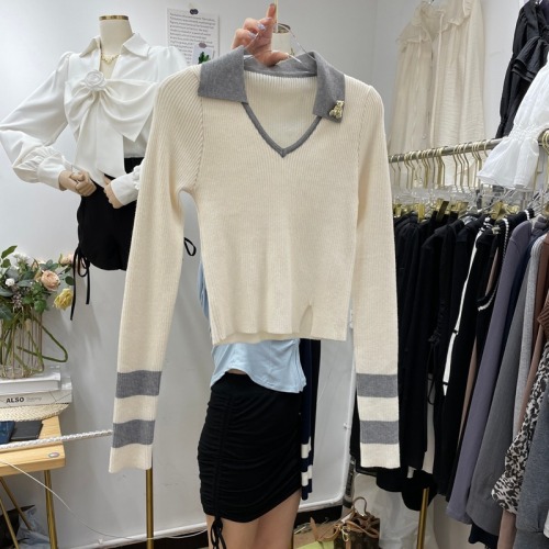 Gentle style French tops for women early autumn new V-neck short temperament long-sleeved sweaters