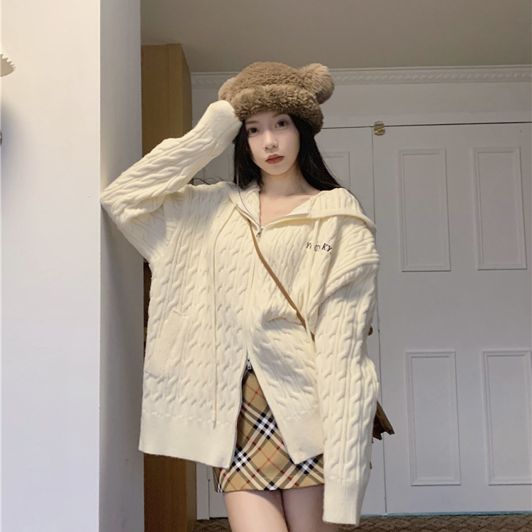 2023秋冬字母刺繡長袖麻花毛衣外套女秋季軟糯寬鬆針織衫連帽上衣