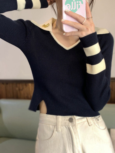 Gentle style French tops for women early autumn new V-neck short temperament long-sleeved sweaters