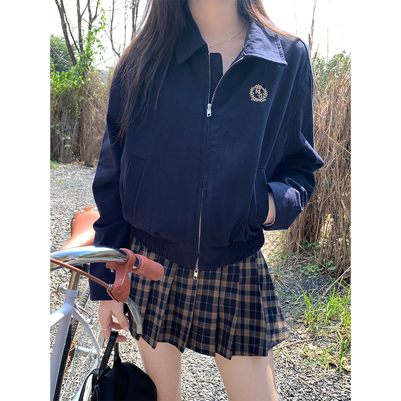 Real shot of autumn and winter small loose slim casual short zipper top for women retro khaki jacket