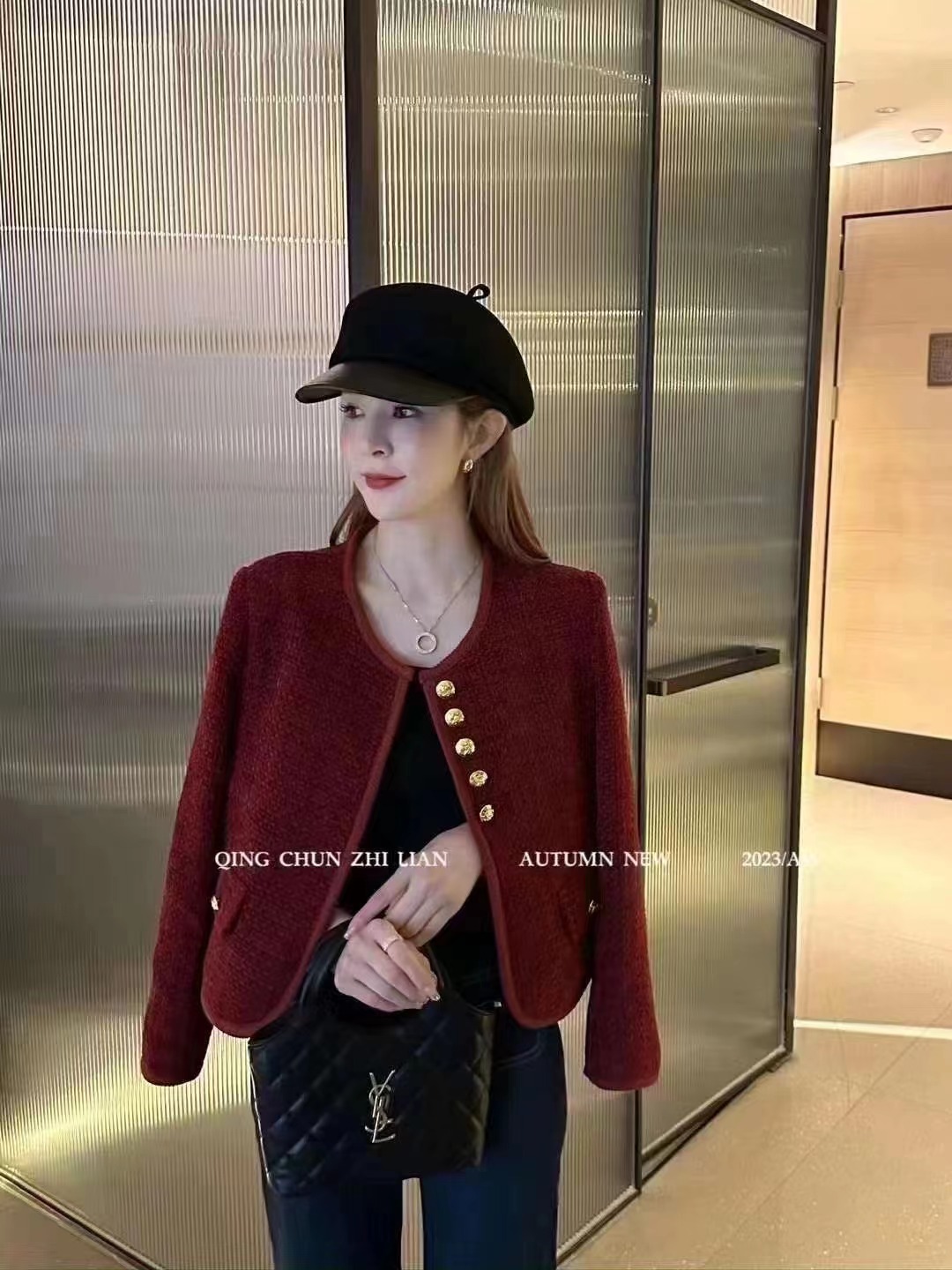 2023新款小香風短羽絨外套女歐貨洋氣百搭單排扣氣質上衣潮
