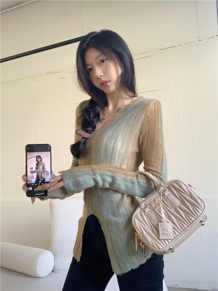 實拍~漸變V領針織衫女冬季新款內搭打底衫開叉長袖上衣