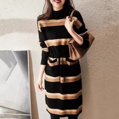 2023 new early autumn women's clothing contrasting color waist half turtleneck mid-length slim slim striped knitted dress