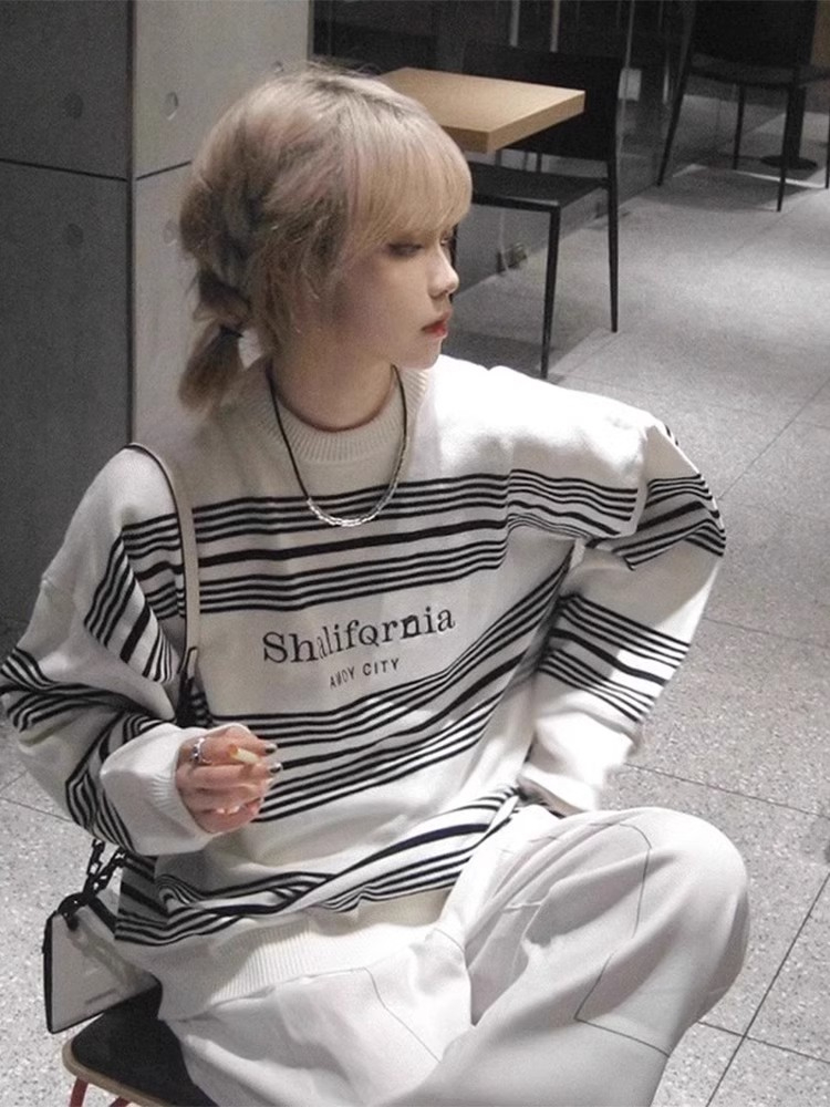 美式復古條紋圓領衛衣女2023新款春秋慵懶風oversize潮牌上衣