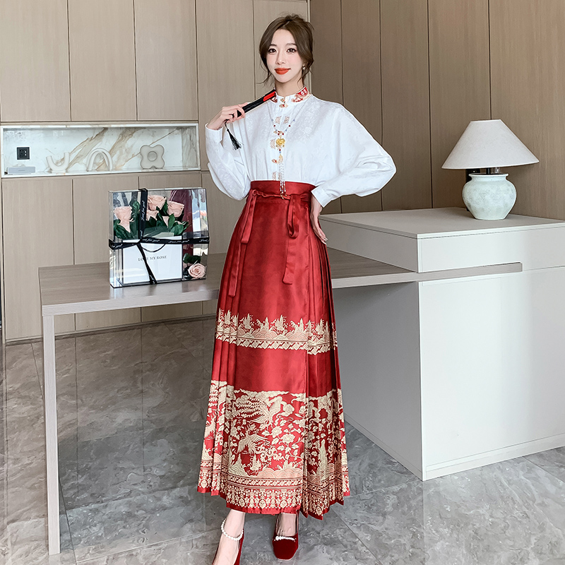 實拍 2023新中式國風漢服女重工刺繡緞面提花織金紅色明制馬面裙