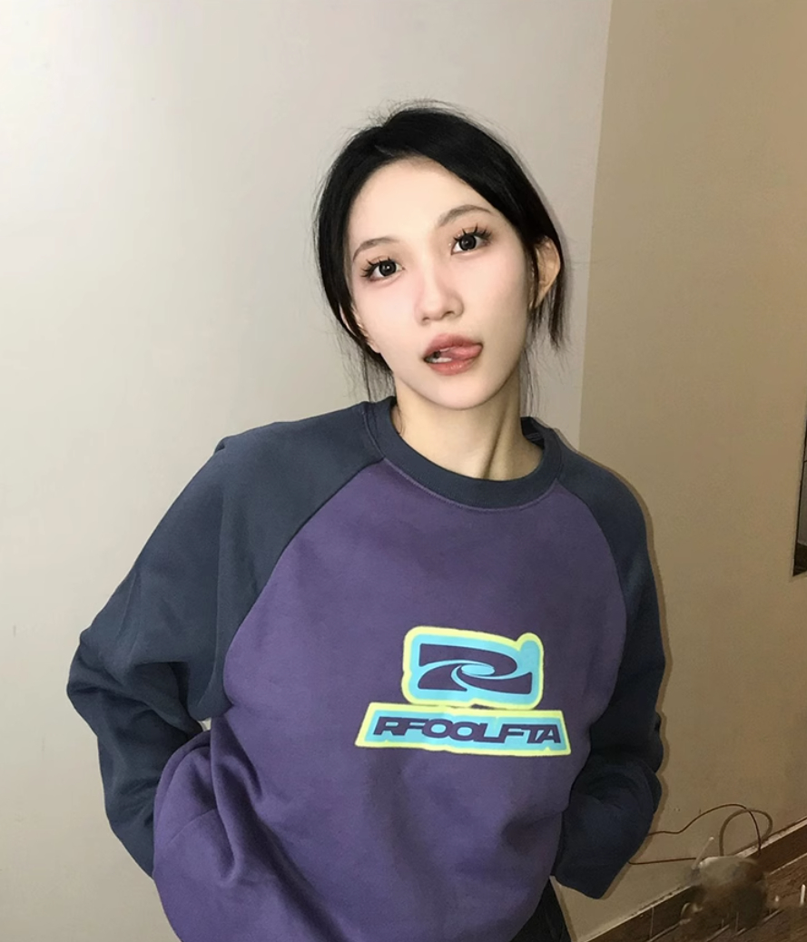 The back collar is non-pilling and equipped with cotton screw thread. Imitation cotton Chinese cotton composite 310g thin sweatshirt for women with round neck printing.