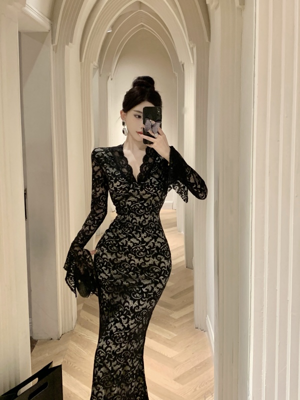 實拍！喇叭袖V領蕾絲修身長款連衣裙輕奢修身禮服裙
